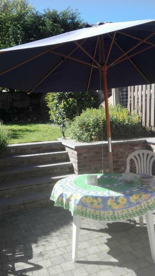 Rijhuis Villa Anseremme Luaran gambar