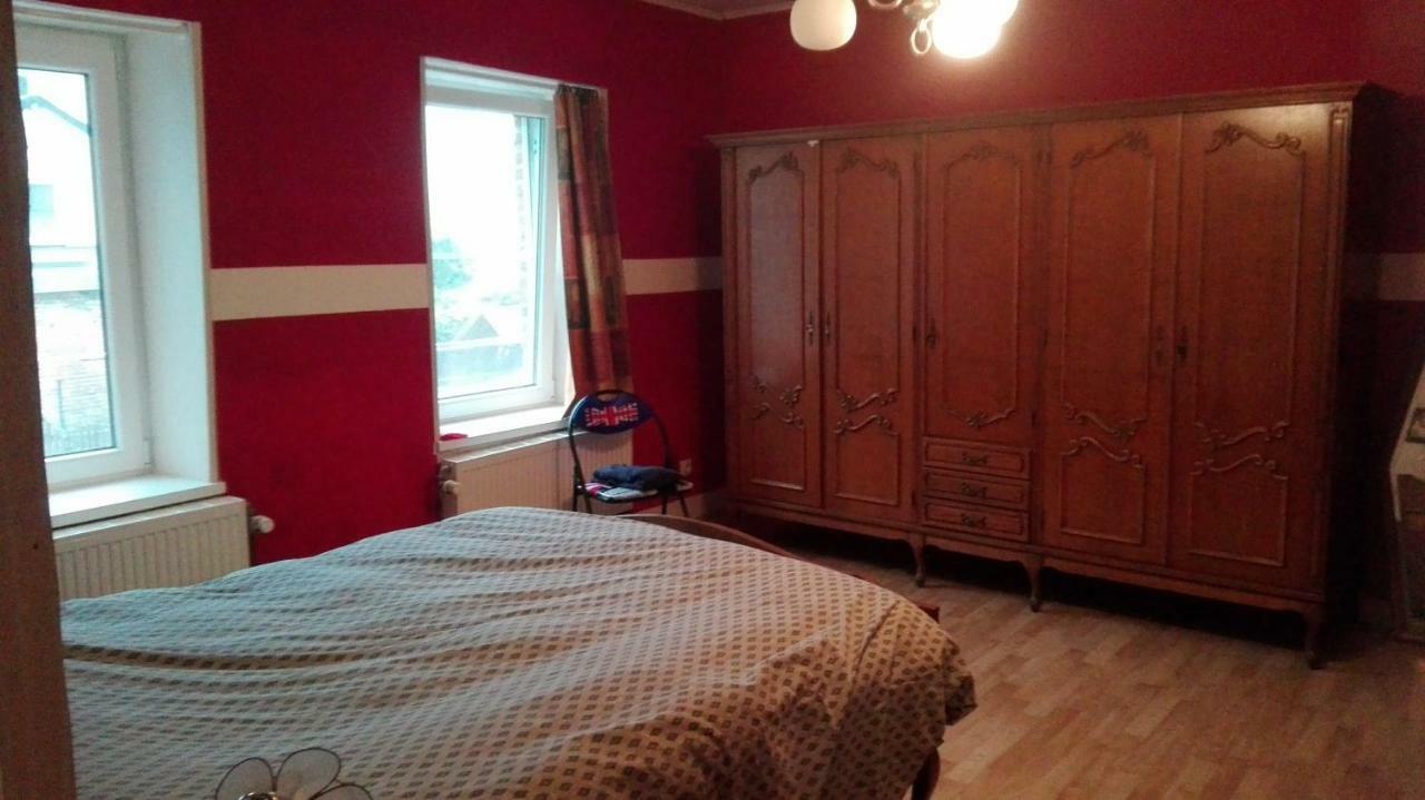 Rijhuis Villa Anseremme Luaran gambar